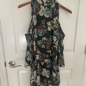 Peep shoulder dress, perfect for fall